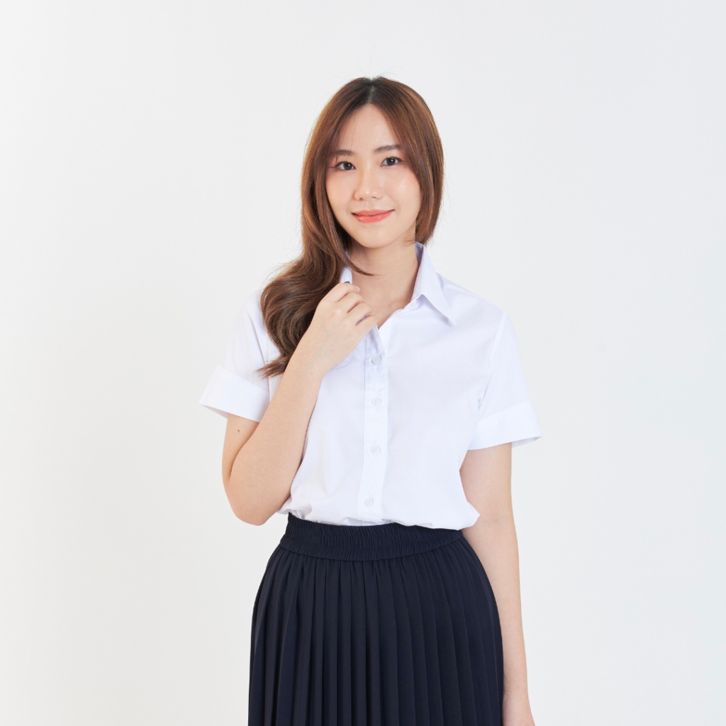 1.04 เสื้อนักศึกษาหญิงมีสาบหลัง (จุฬาลงกรณ์) | The One Concept ชุดนักศึกษา พรีเมี่ยม