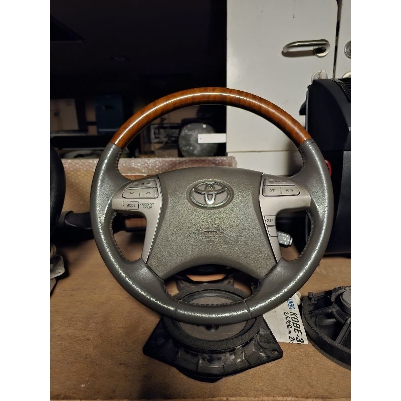 พวงมาลัย Toyota Camry ลายไม้