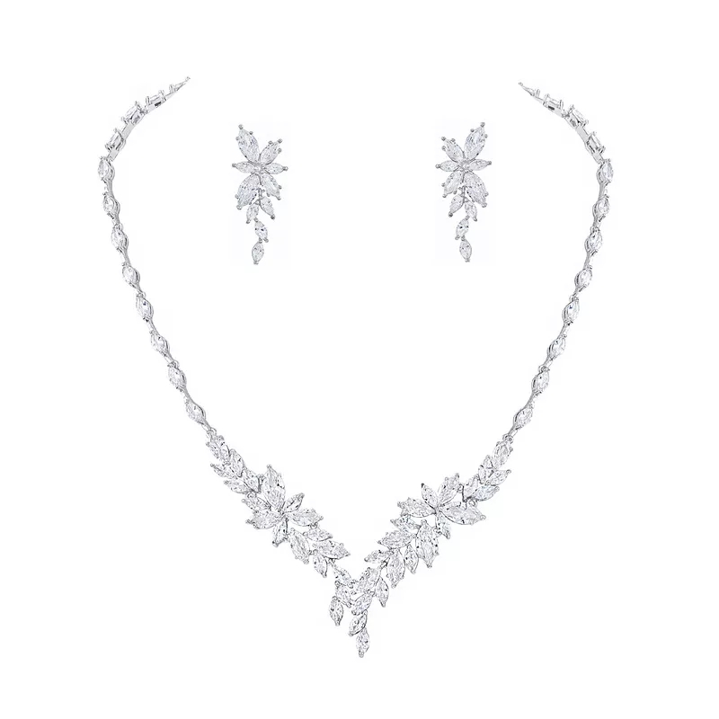 Neriza Jewelry/ ชุดเครื่องประดับเพชรสังเคราะห์ประกายไฟเทียบเท่าเพชรแทั จัดส่งพร้อมกล่อง NSW083