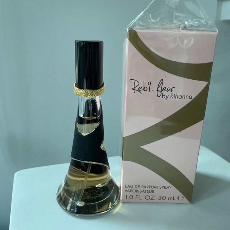 น้ำหอม Reb’l Fleur by Rihanna EDP 30 ml. (used)