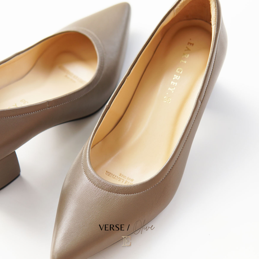 EARL GREY รองเท้าหนังแกะแท้ หนังนิ่ม พื้นนุ่ม รุ่น Verse series in Olive