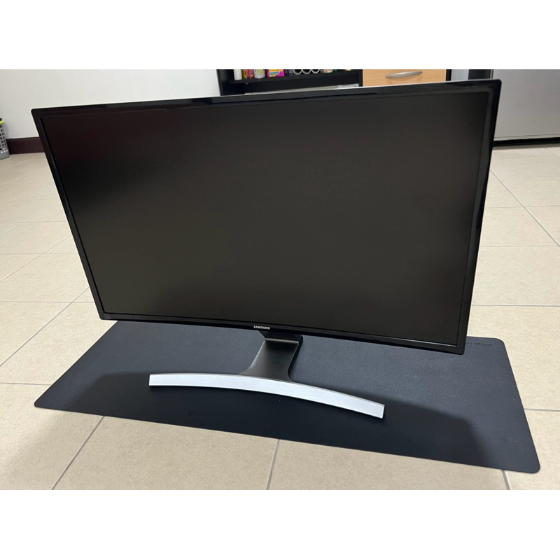 Samsung S27D590C จอโค้ง 27 นิ้ว Full HD