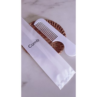 ชุดของใช้ในห้องน้ำโรงแรม หวีโรงแรม หวีพกพา ซองอีโค่สีขาวกันน…