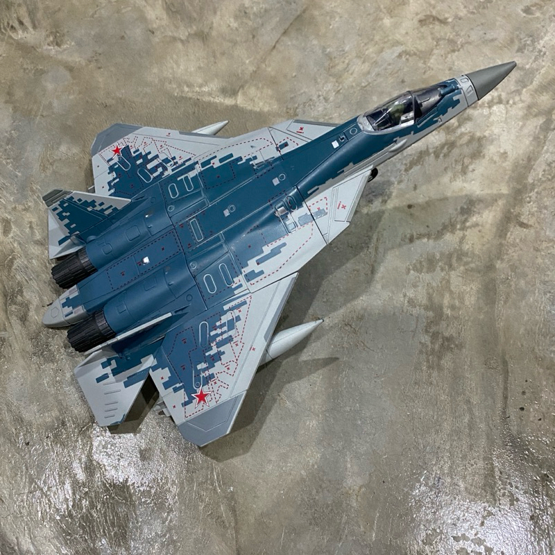 โมเดลเครื่องบิน LEGO เครื่องบิน SU-57S ขนาด 1:72