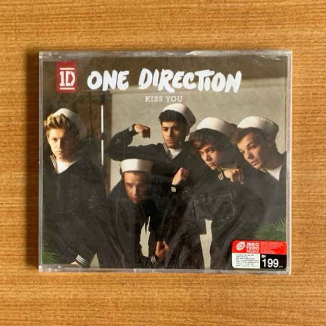 CD : One Direction - Kiss You (Single) (2013) [มือ 1] ซีดี แผ่นแท้ ตรงปก