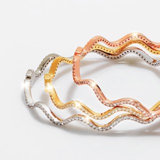 [ส่งด่วนฟรี]SWAN - Curve Bangle กำไลเงินแท้ ฝังเพชรรอบ รูปทร…