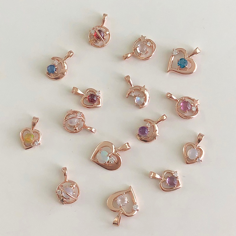 (โค้ด DMEBK ลด 120.-) Winterwinter Jewelry Silver925 : สร้อยคอพร้อมจี้เงินแท้ 925 พลอยแท้ ประดับเพชร มีหลายทรงให้เลือก