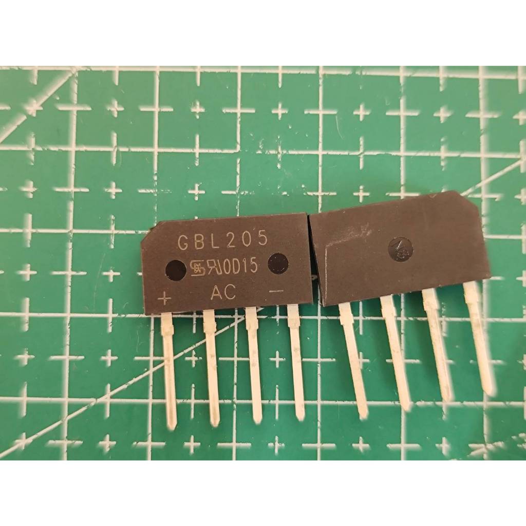 TLP250 DIP8 HEF4093BT  SOP14 CD4093BE DIP14 GBL205