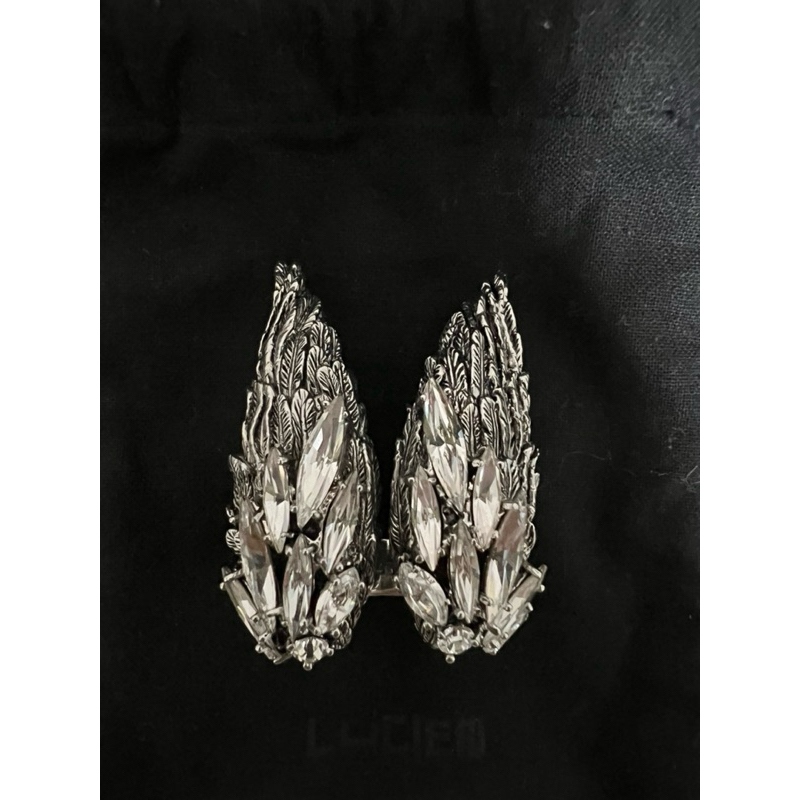 แหวน Lucien แท้ 💯 สภาพเหมือนใหม่