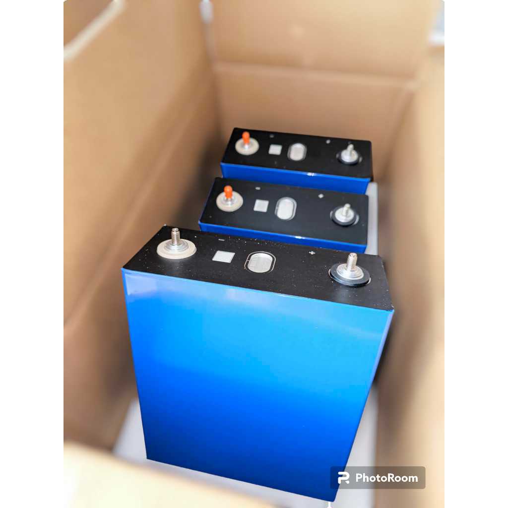 แบตเตอรี่ลิเธี่ยมไอออนฟอสเฟส HIGEE LiFePO4 3.2V 280AH ราคาต่อ 1 ก้อน (พร้อมส่งในไทย)