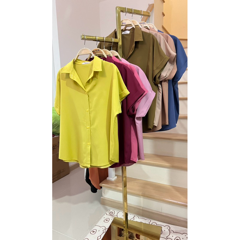 เสื้อเชิ้ตผ้าไหมอิตาลี อก 44 นิ้ว ยาว 26 นิ้ว – โปรปัง
