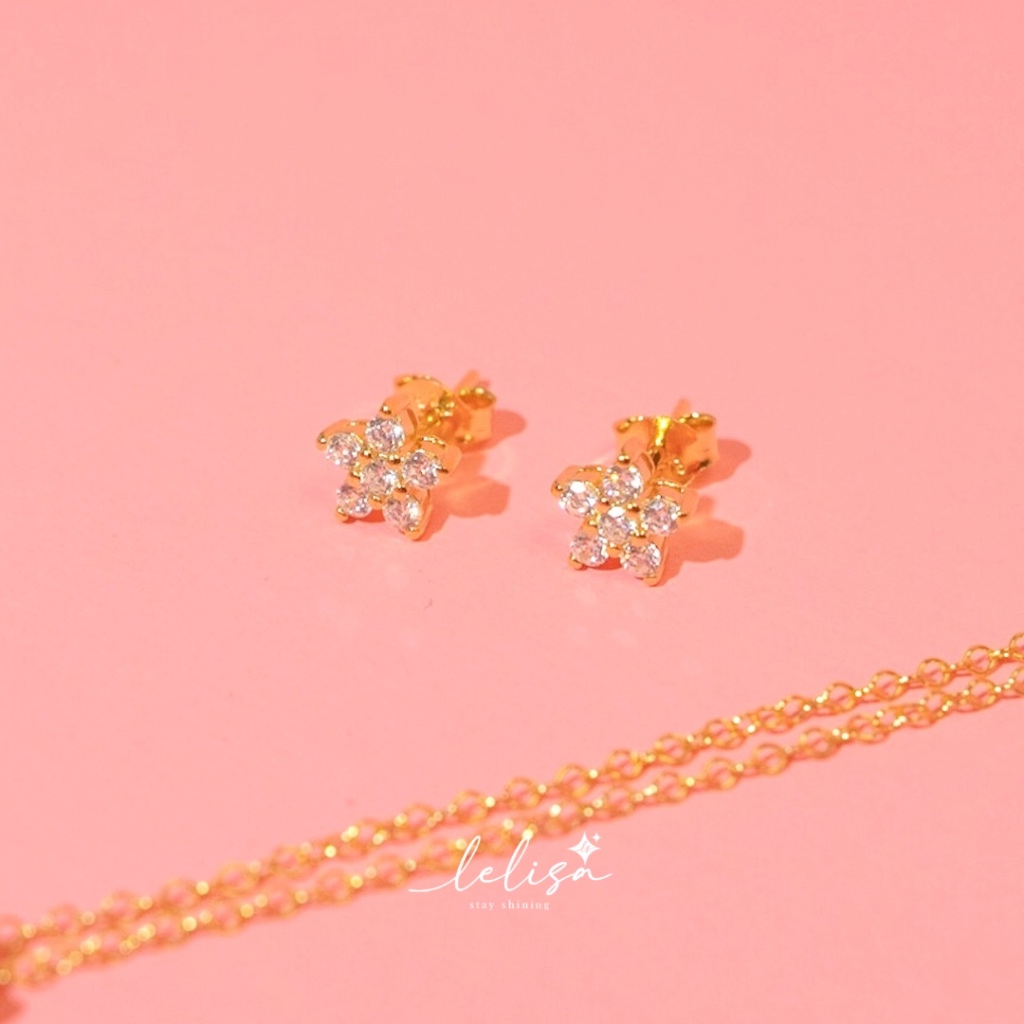 LELISA - Lily Earrings - ต่างหูดอกลิลลี่ประดับ White Gems - เงินแท้ 92.5%