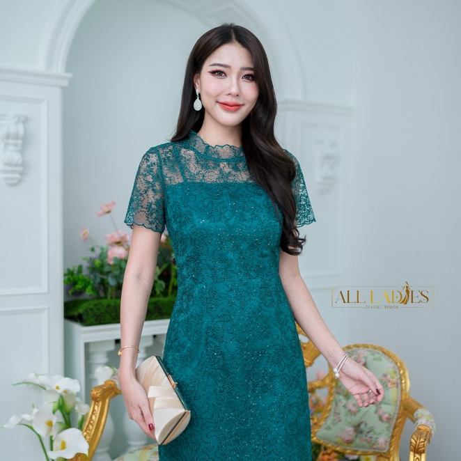 All Ladies เดรสลูกไม้ใยบวบ Hiend กุหลาบเลื่อม ใส่แล้วสวยดูแพง เป็นทรงที่เรียบหรูมากๆ