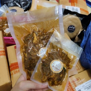 น้ำพริกไตปลา 50-100 กรัม พร้อมกิน ปลาชิ้นใหญ่ จัดจ้านเครื่องแกง ไม่มีสารกันบูด ไม่ใส่กั*ญ ทำใหม่ทุกวัน