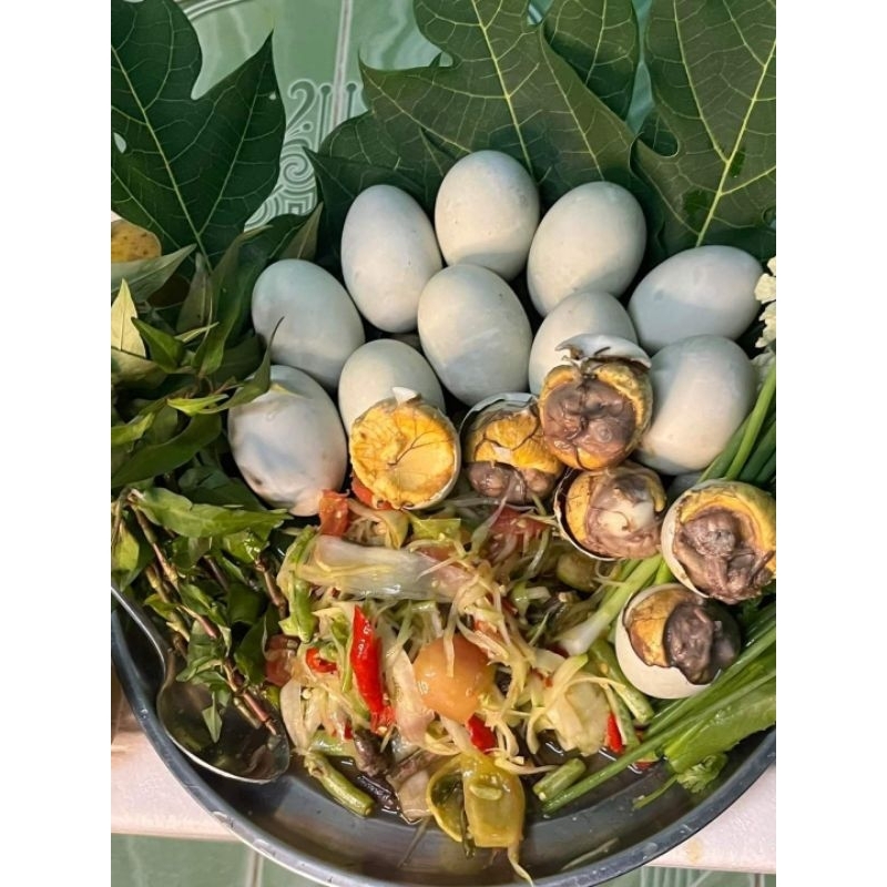 ไข่เป็ดอร่อยและขายดีที่สุด ต้มสุกแล้วไม่ต้องอุ่นร้อนฉีกซองแล้วรับประทานได้เลย ไข่เป็ดเวียดนามนำเข้า