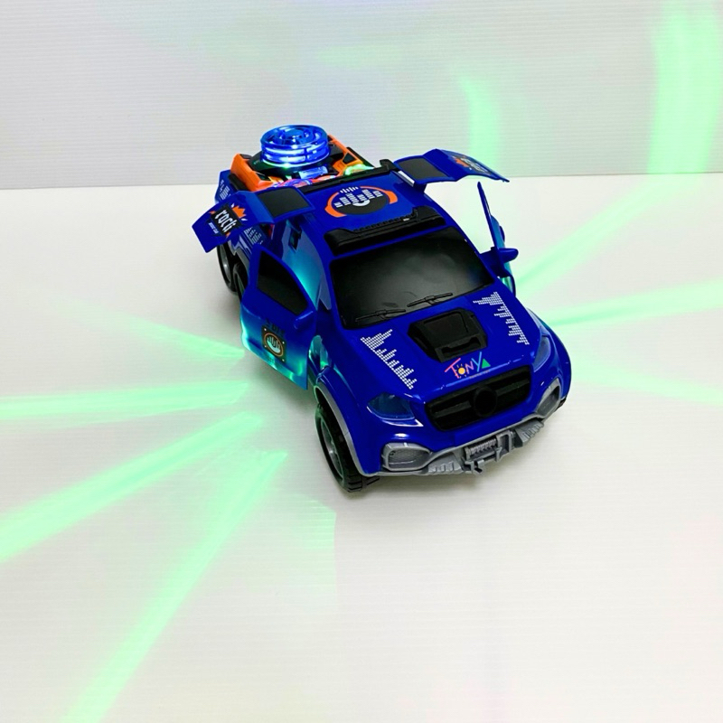 รถกระบะซิ่ง ชนถอย หมุนได้ 360 องศา ยกลำโพง ประตูเปิดได้ มีเสียงเพลง EDM มีไฟ รถของเล่นสำหรับเด็ก