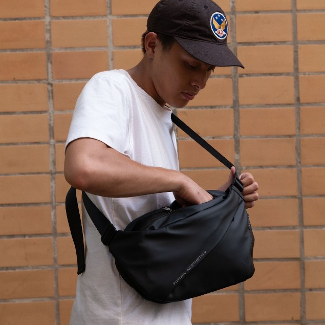 bagsbird รุ่น WL03 กระเป๋าคาดอก ขนาดใส่ iPAD PRO, AIRพร้อมใส่เคส Modern Sling Packดีไซน์โมเดิร์นมีที่ห้อยกุญเเจพร้อมสลิง