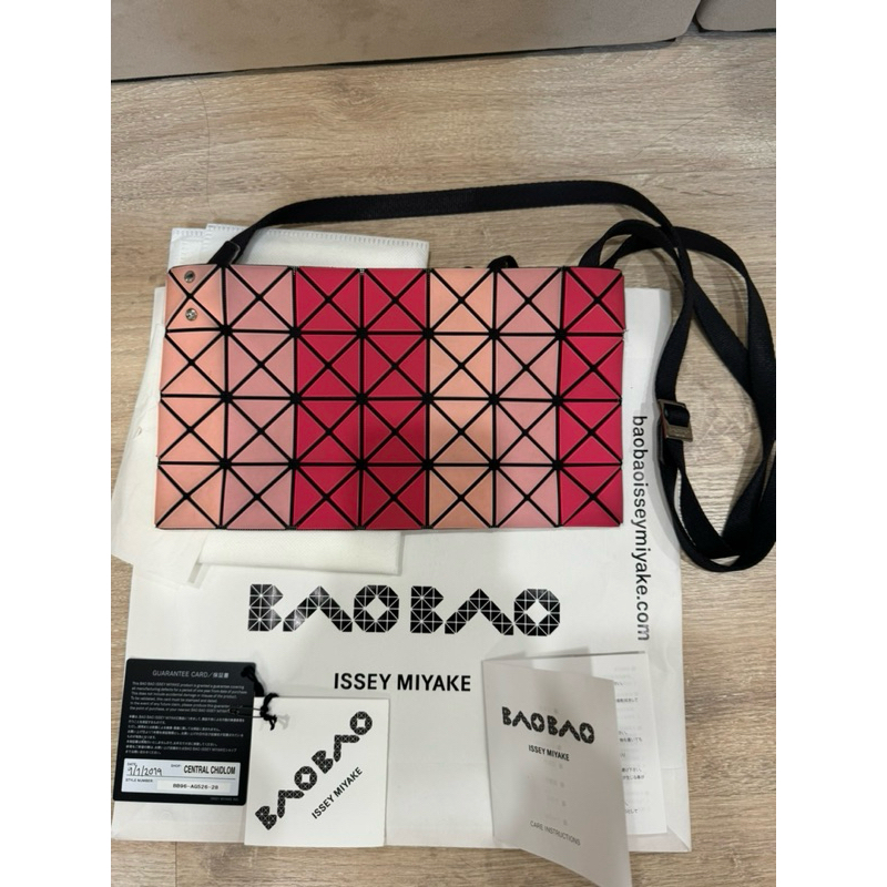 Bao Bao ISSEY MIYAKE Shoulder Bag ขนาด H160 x W280 ราคาพิเศษ 2,000