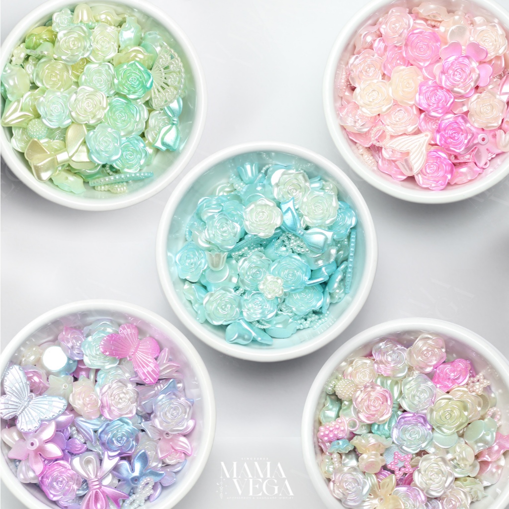 ลูกปัดอะคริลิครวมมุกคละแบบ 30 กรัม สำหรับทำเครื่องประดับ DIY