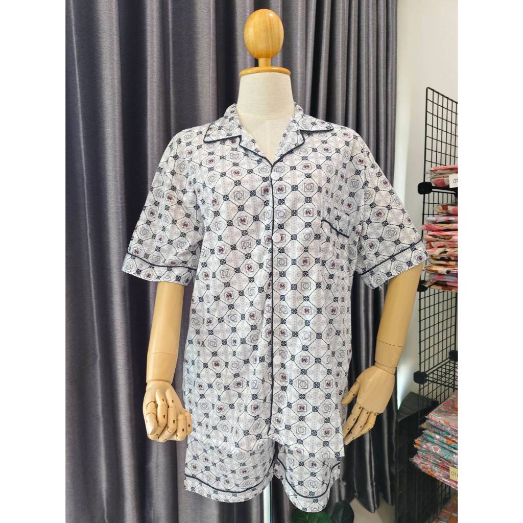 P+P ชุดนอน ผ้าคอตตอน Free Size เสื้อคอปก แขนสั้น กางเกงขาสั้น ใส่ได้ทั้งหญิงและชาย ใส่สบาย by Nattapan Shop