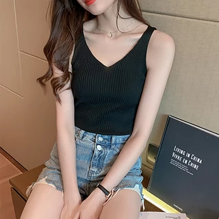 เสื้อแฟชั่นผญ เสื้อไหมพรม เสื้อแขนกุดคอวี สไตล์เกาหลี ผ้ายืด เกรดA ใส่สบาย เซ็กซี่