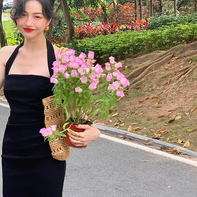 aililai1688 เดรสจ้าตัวมารดามาก ใส่แล้วเหมือนนางพญาสุดๆ ออกเดทหรือเป็นทางการ ตัวนี้เอาอยู่พร้อมจัดส่ง - รูปที่ 2