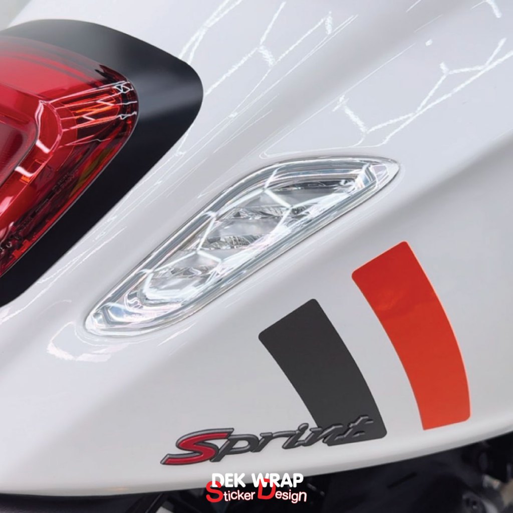 รุ่นตัวใหม่ 2024 ฟิล์มไฟเลี้ยวหน้าหลัง NEW VESPA SPRINT, PRIMAVERA 2024
