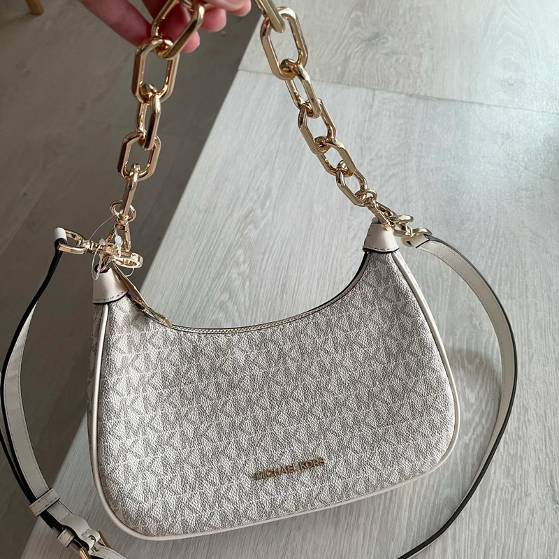 **พร้อมส่ง ของแท้** Michael kors cora medium crossbody bag