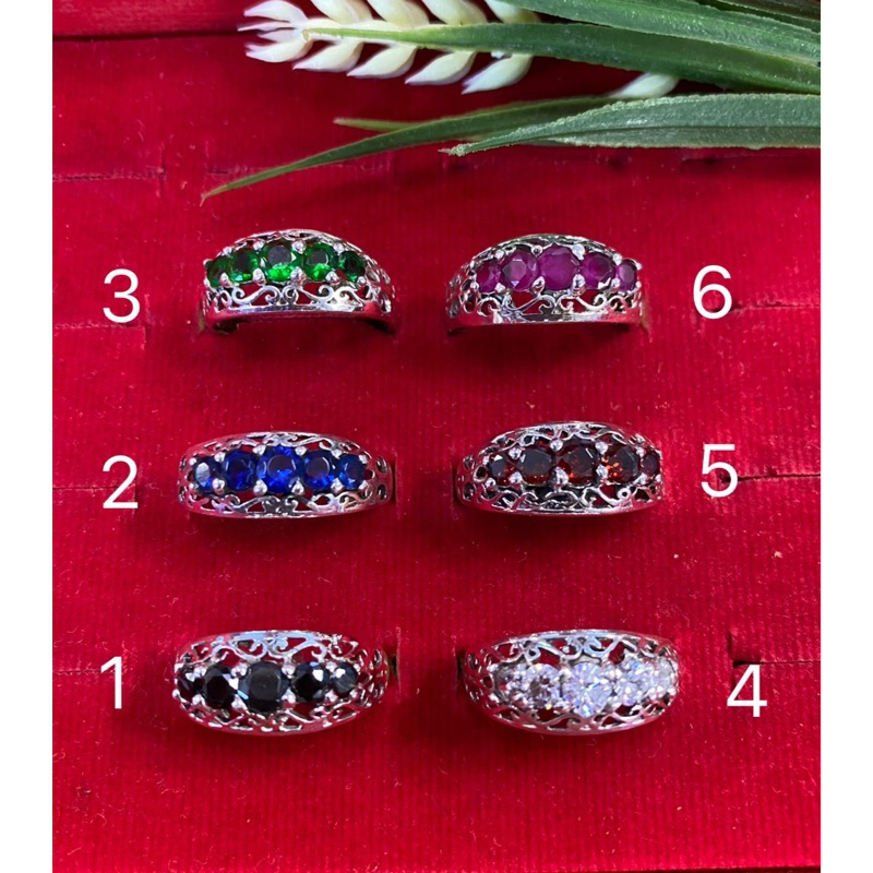 [เจ๊ปุ้ยเครื่องเงิน]แหวนพลอยตัวเรือนเงินแท้ 92.5% มีด้วยกันสามสี แดง ขาว ดำ