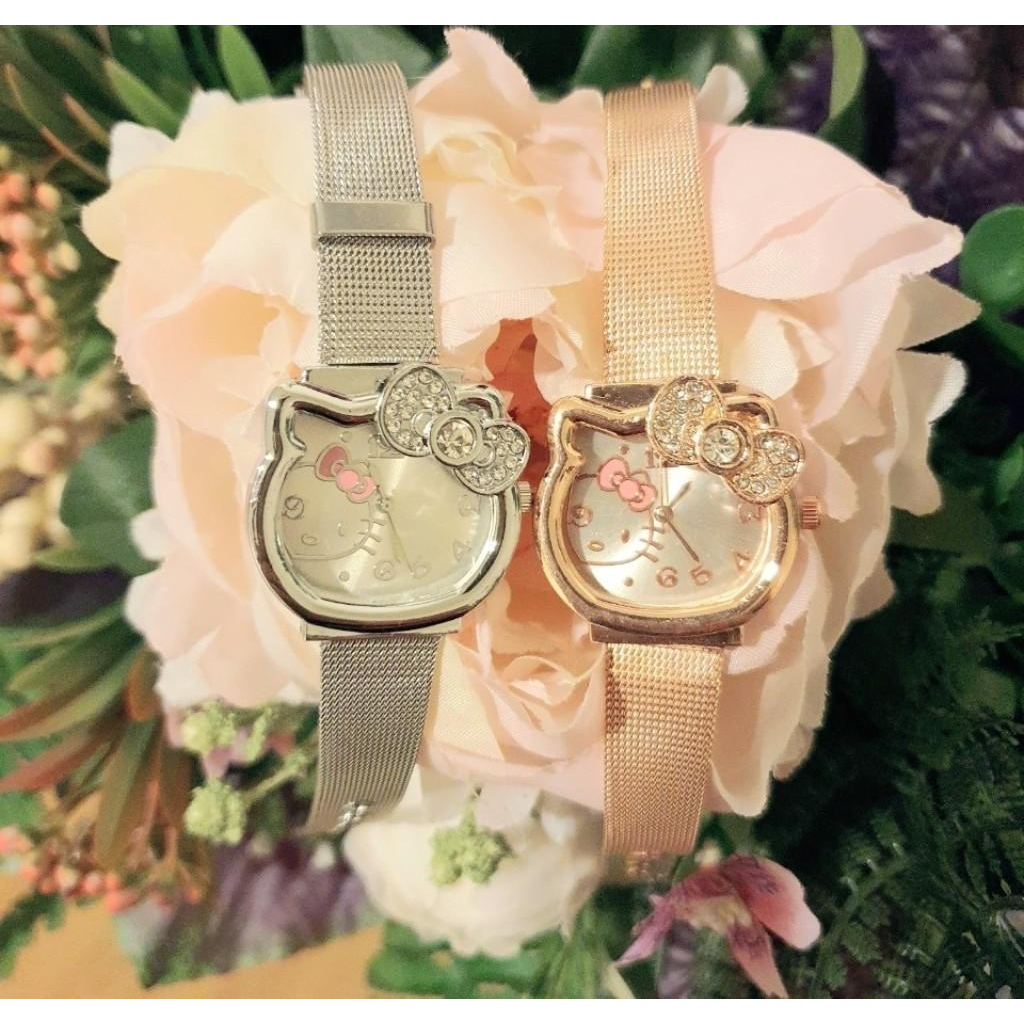(พร้อมกล่อง) สร้อยข้อมือนาฬิกา นาฬิกาข้อมือผู้หญิง สายเหล็ก คิตตี้ สร้อยข้อมือผู้หญิง หน้ากลมเพชร นาฬิกาผู้หญิง s107