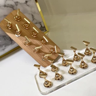 แท่นสำหรับวางเล็บปลอม 10 ชิ้น Lorossi [พร้อมส่งจากไทย]