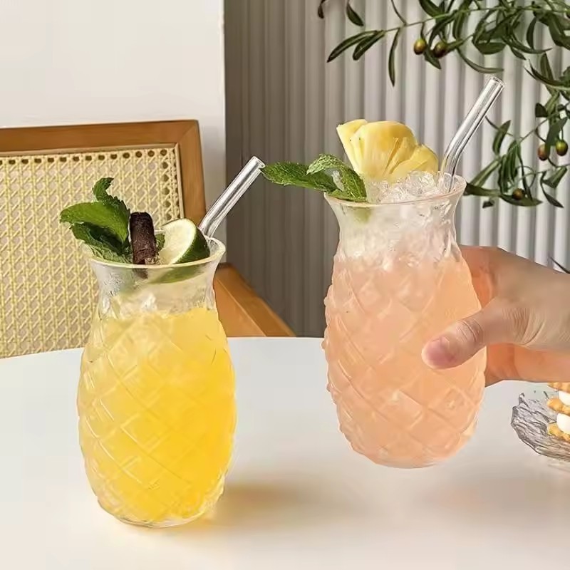 แก้วค็อกเทลสับปะรดอินฟลูเอนเซอร์ Influencer pineapple cocktail glass แก้วลายสับปะรด