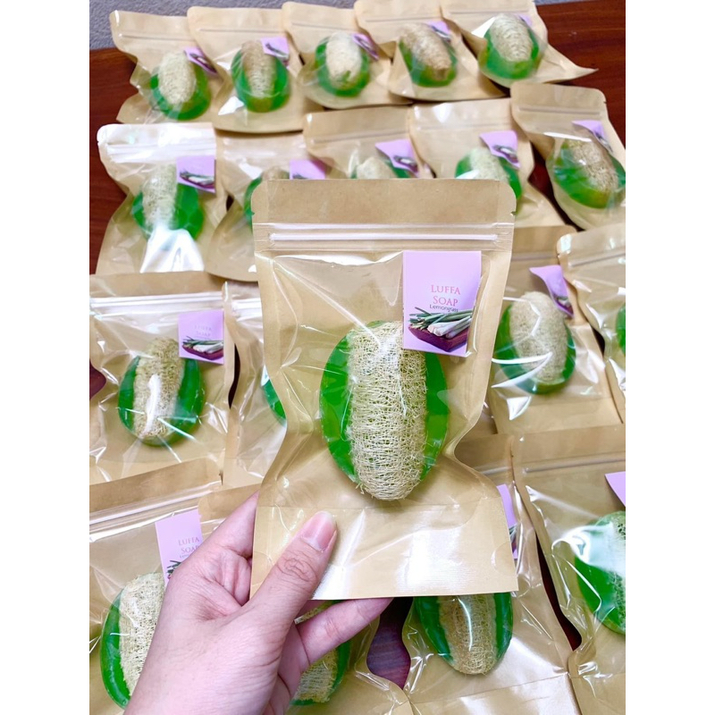 สบู่ใยบวบ 1 ชุด มี 10 ก้อน ชุดละ 400 บาทค่ะ