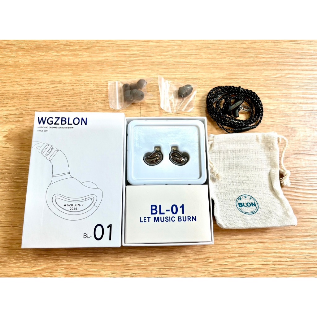 BLON BL01 หูฟังโลหะ ไดรเวอร์ Dynamic ประกันศูนย์ไทย ถอดเปลี่ยนสายได้ ขั้วแบบ 2Pin มีไมค์ ราคา ถูกที่สุด ดีลบีเคเค แกลเลอรีภาพที่ 2