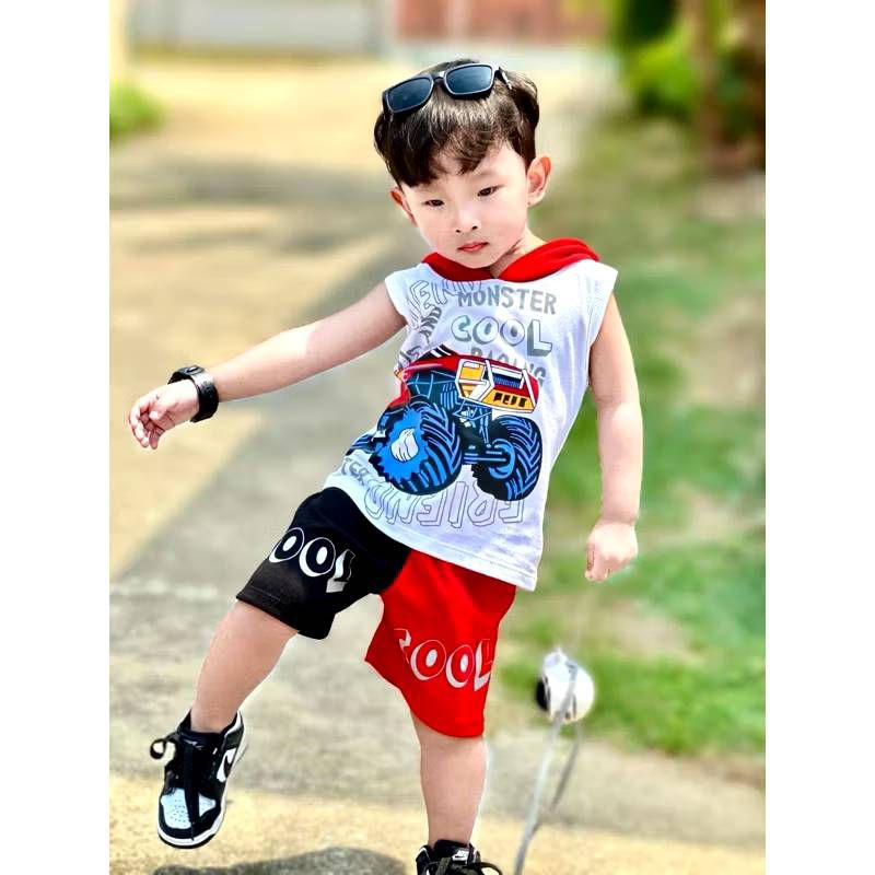 ชุดเซ็ตเสื้อกล้ามลายรถมีฮู้ดกางเกงสลับสี(ของเด็ก)