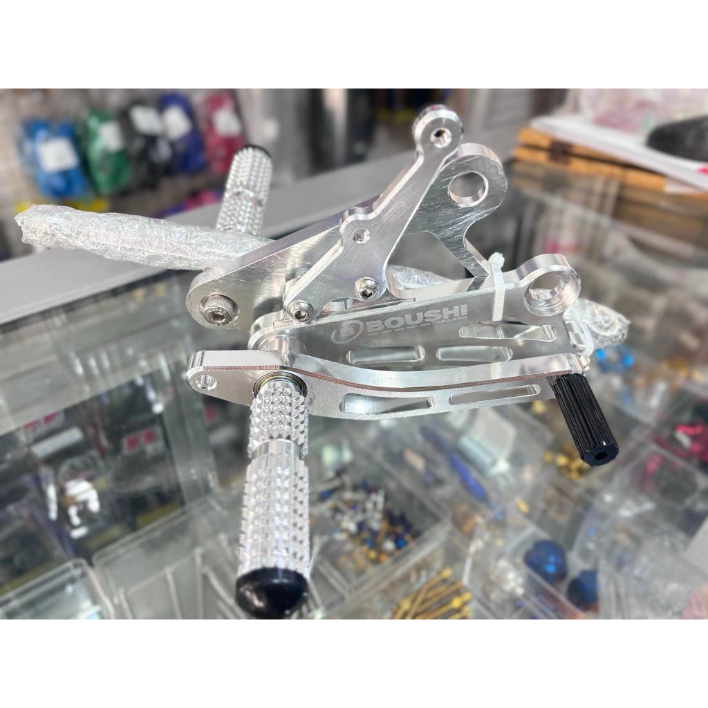 เกียร์โยงCNC เกียร์โยงโนวา เกียร์โยงเทน่า สมาย (ใส่รุ่นดิสเบรคและรุ่นดรัมเบรค)วัสดุอลูมิเนียมเอตรงรุ่นงานสวยงานหนา