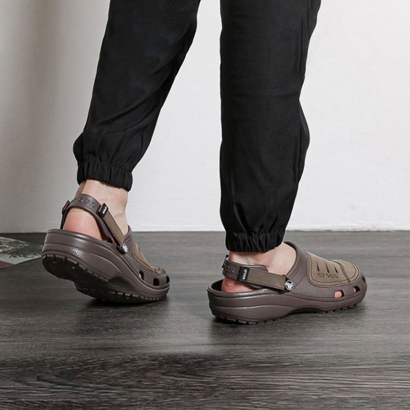 ส่งจากกรุงเทพ Crocs Clog  รองเท้าแตะ แบบลำลอง มาใหม่สุดฮิต รองเท้าหัวโต รองเท้าลำลอง เบา ใส่สบาย