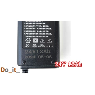 เครื่องชาร์จแบตเตอรี่่สกู๊ตเตอร์ไฟฟ้า 24V 12AH