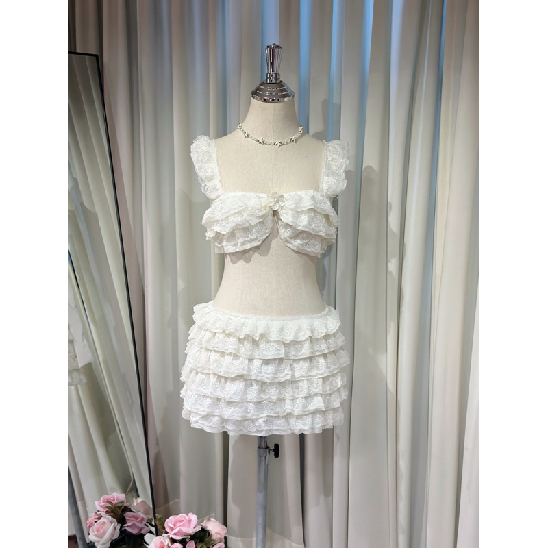 พรีออเดอร์ 3 วัน ชุดเซ็ตลูกไม้ขาวครีม Lace Set