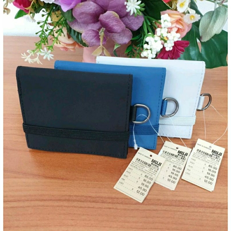 กระเป๋าสตางค์  MUJI ของแท้จาก Japan!!
