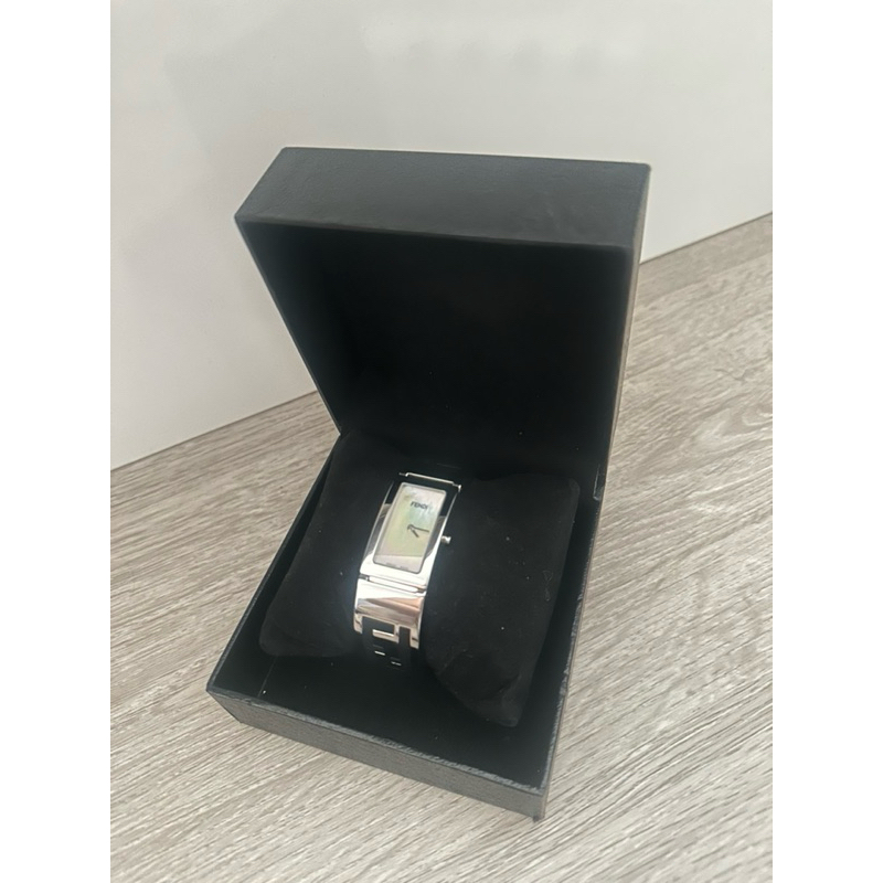 Fendi 3250L women’s watch