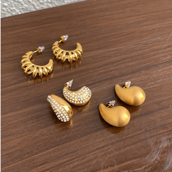 gemin. | #gmncroissant03 #gmnglam #gmnalmond waterdrop earrings ต่างหูหยดน้ำ
