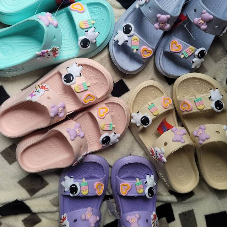 รองเท้าลำลองยี่ห้อ ABWALK รุ่น AB549W