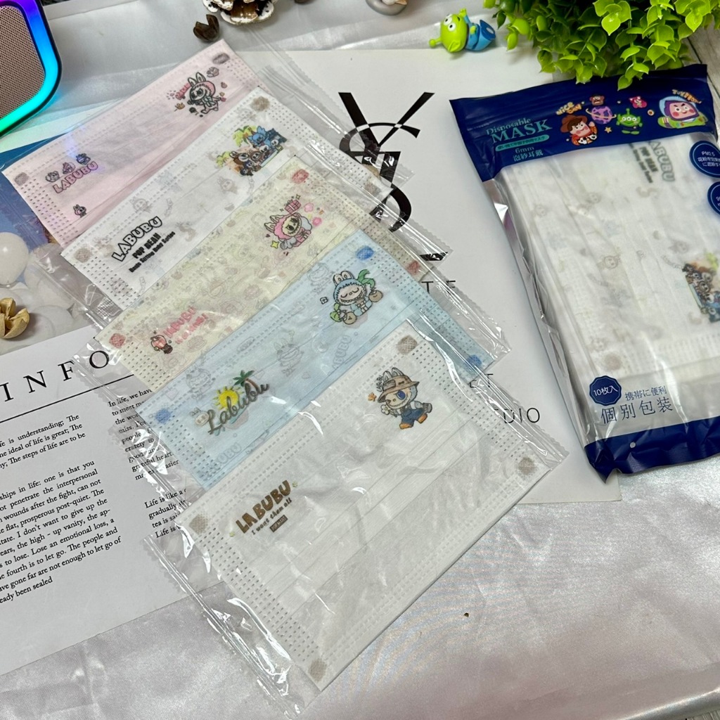 หน้ากากกันฝุ่น เด็กลาบูบู้ แมสทรงสี่เหลี่ยม หนา3ชั้น กรองฝุ่น กรองPM2.5 1แพ็ค10ชิ้น พร้อมส่ง