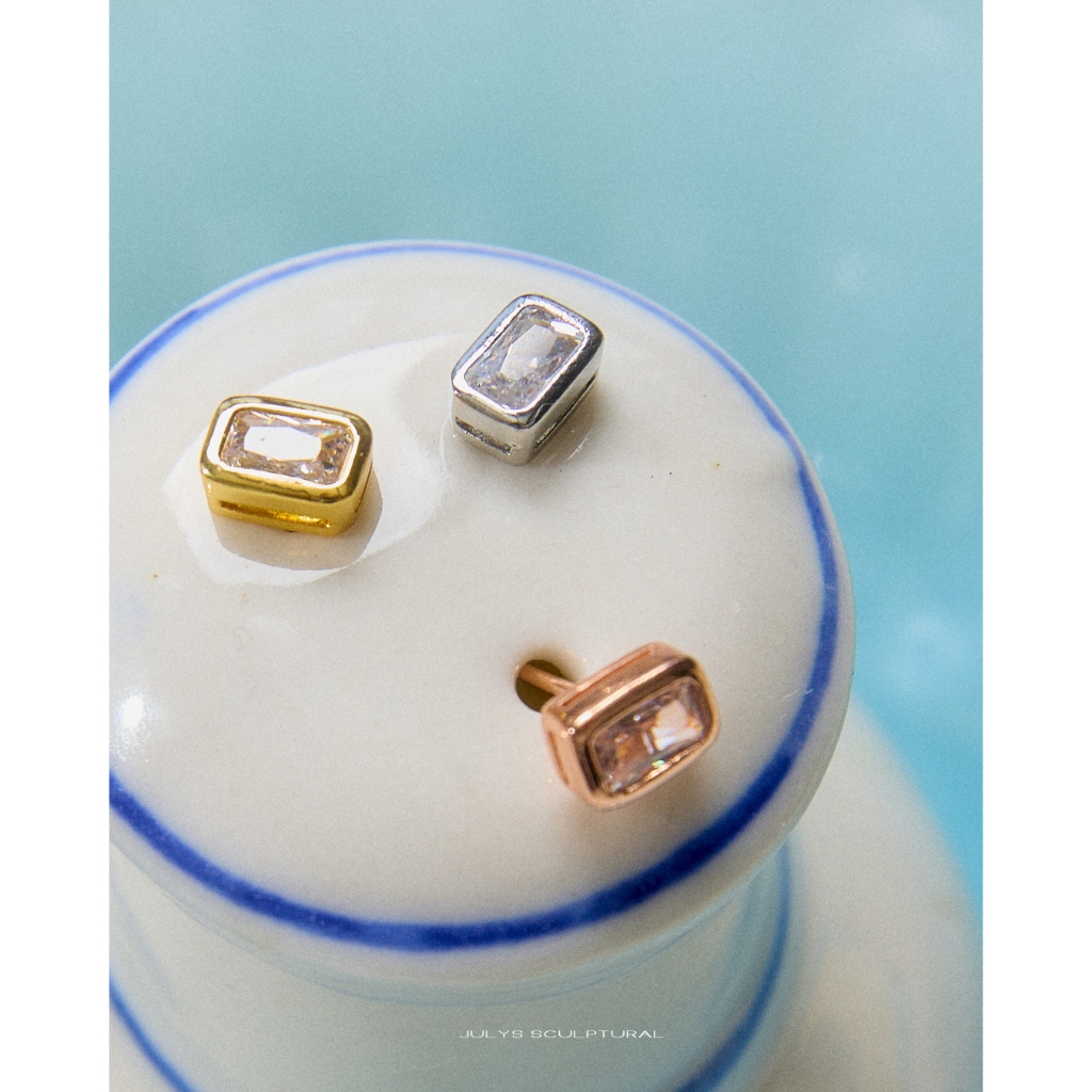 Julys - emerald cut earrings