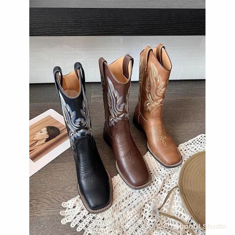 🎀หนัง รองเท้าบูทคาวบอยตะวันตก cavalier boots mid-tube martin boots chelsea boots long boots women s 