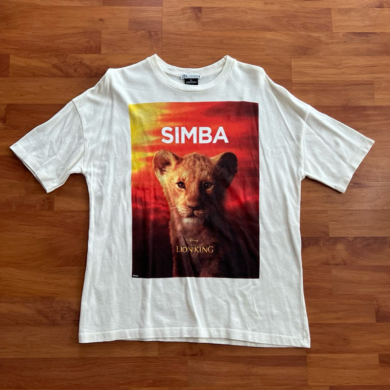 Used เสื้อยืด ZARA ลาย The Lion King ไซส์ S สีขาว