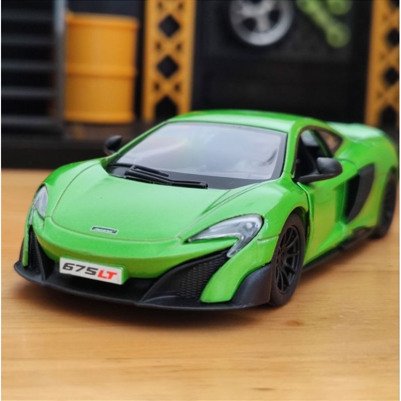 โมเดลรถเหล็ก  McLaren 675LT scale 1:36 ไม่มีกล่อง รถสปอร์ต