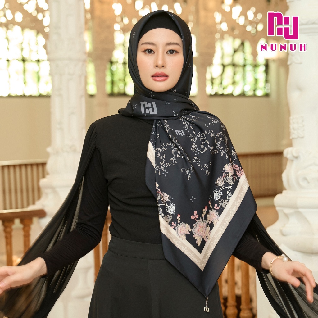 NUNUH ALLAMANDA ผ้าคลุมผมฮีญาบมุสลิม  แบบผ้าพันเหลี่ยม (PP)
