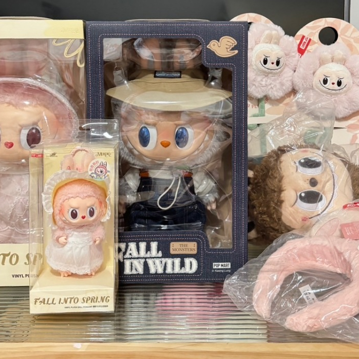 สินค้าพร้อมส่ง ✅ Popmart Mokoko Fall into Spring V2 / Labubu Fall in wild มีใน POPLAND เท่านั้น